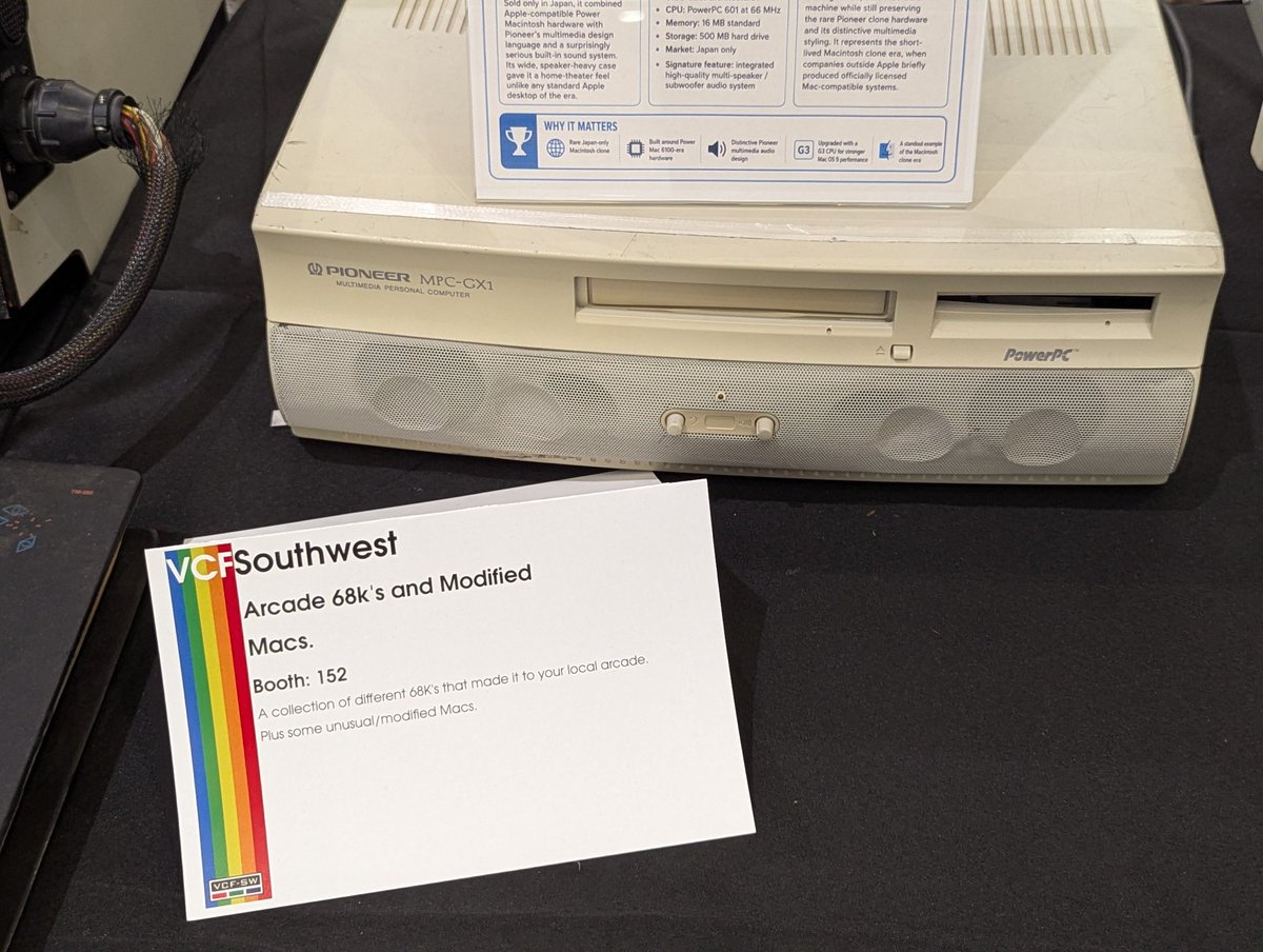 RetroTechChris's tweet photo. I always thought these were so neat! #VCFSW https://t.co/fiHuOvtQC5