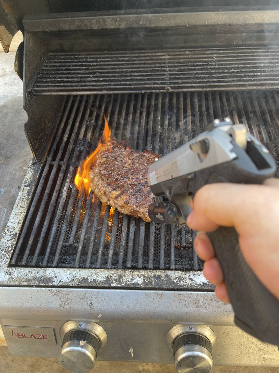 FumoTruther's tweet photo. im back at it https://t.co/QMKS1r5HMf