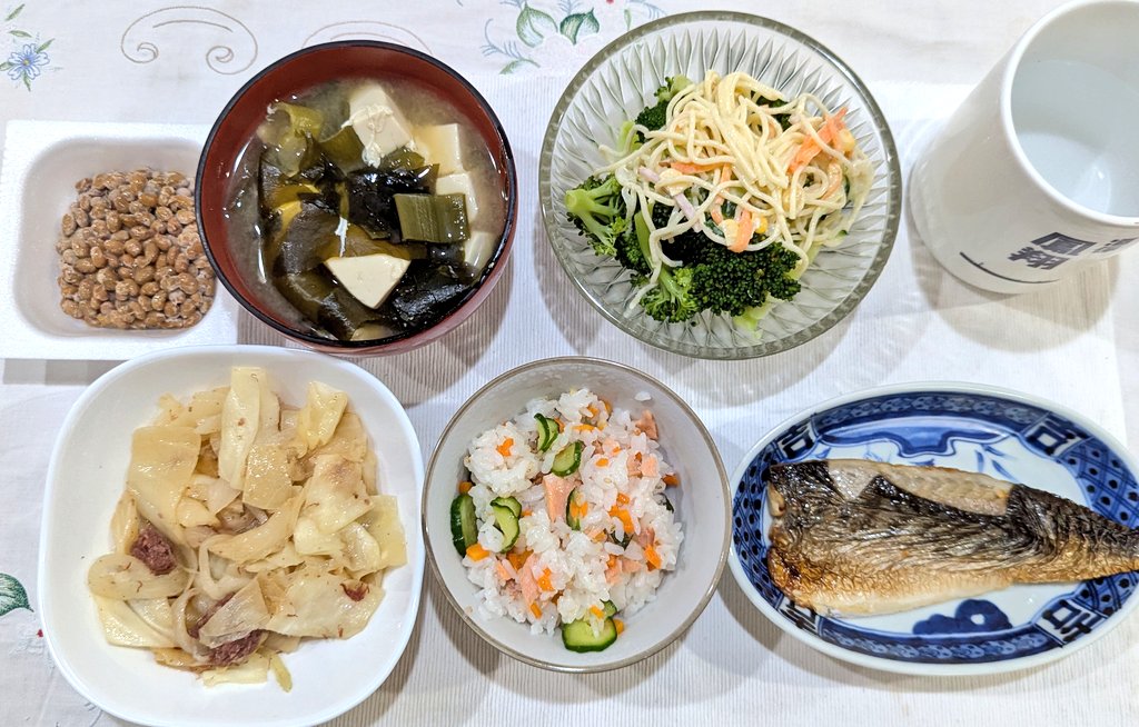 われカツカレーなり3代目 tweet media