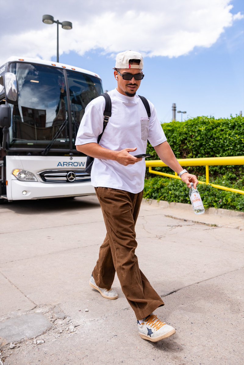 MLB Camera Roll tweet media