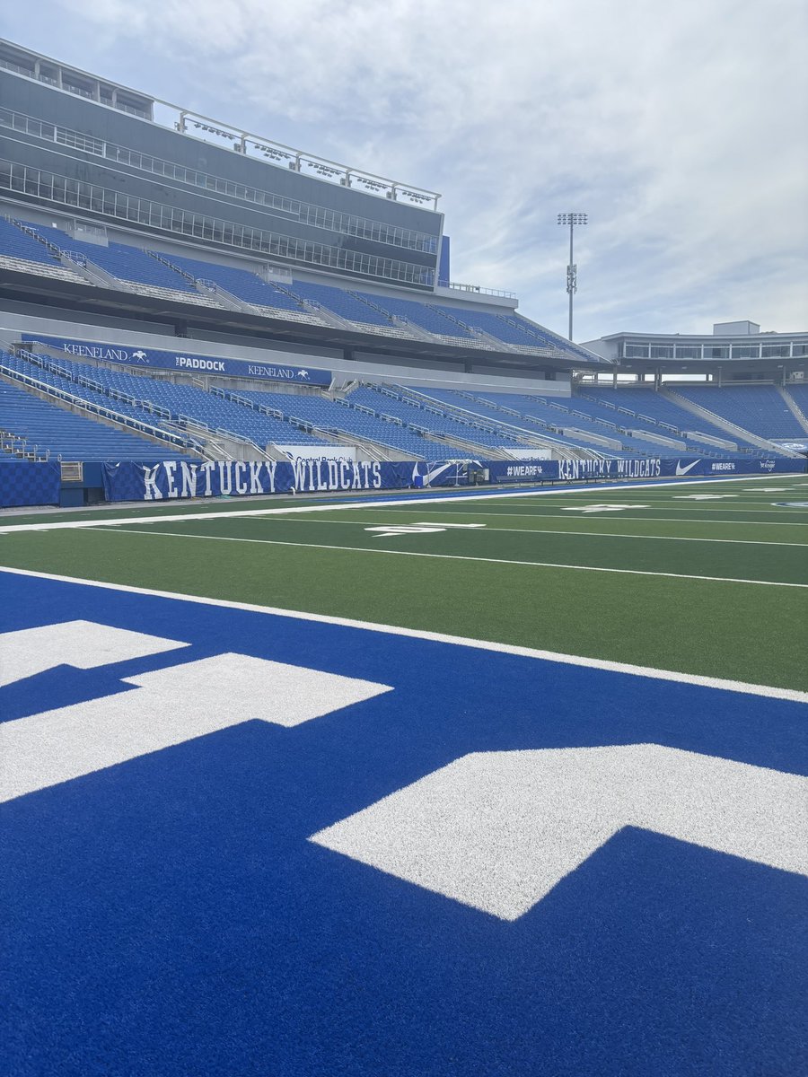 Noah_Dungan2029's tweet photo. Thank you very much @UKFootball for the opportunity to visit! I had some great conversations and look forward to coming back in the future.
#AG2G #True2029
@HickmanCarson_ @RustyMansell_ @elitefootballac @TEwracademy @ChadSimmons_ @On3 @TheUCReport https://t.co/lIJU0xYPNZ