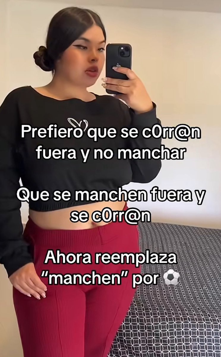 Mujeres Out Of Context tweet media