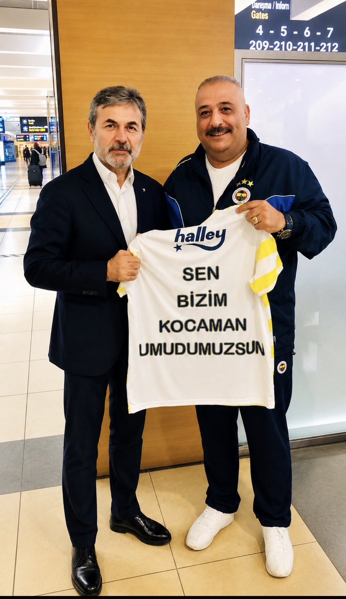 Tarkan_Goncu's tweet photo. Kim ne derse desin..
Hoca olur olmaz konu başkanım AZİZYILDIRIM’ın bileceği konu benim fikrimi söylemek HADDİM değil..

Ama bildiğim bir konu var.!

SEN BİZİM KOCAMAN UMUDUMUSSUN🔥🔥

@bizimfbmiz https://t.co/fEfki22bkP