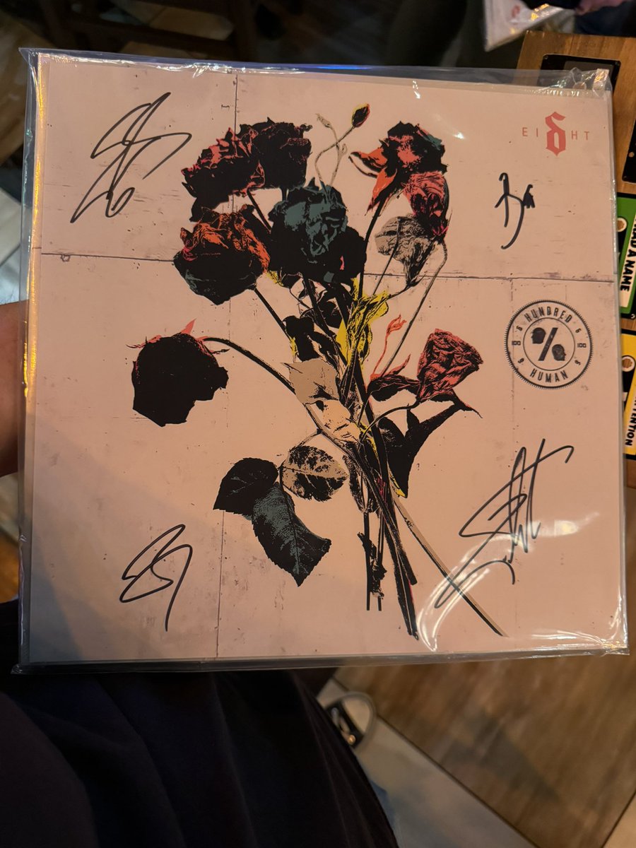 tiffneedsmusic's tweet photo. I had such a good time at @Shinedown Album Release Party today! I was finally able to check off meeting @ericbassnation &amp; @TheBrentSmith!! @BKerchofficial @ZMyersOfficial https://t.co/mNtxvaxIyt