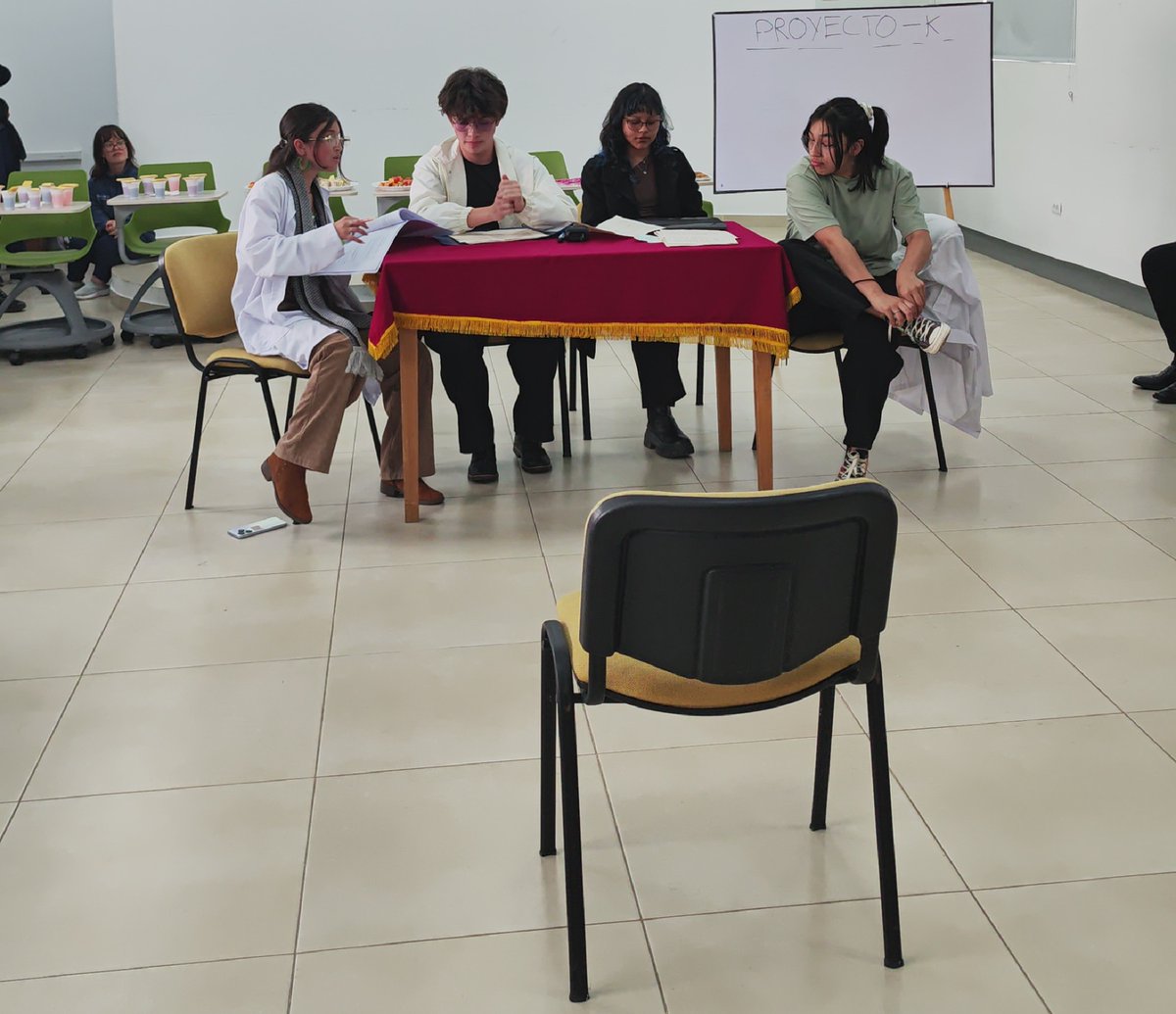 sepa_uptc's tweet photo. Ayer vivimos una tarde llena de talento, creatividad e integración en la feria de la estrategia “Entre Nos”. 💫
Los grupos de danza, teatro, manualidades y lectura compartieron todo lo aprendido y construido durante este proceso. Gracias a todos los participantes. https://t.co/R7hqSmGMf0