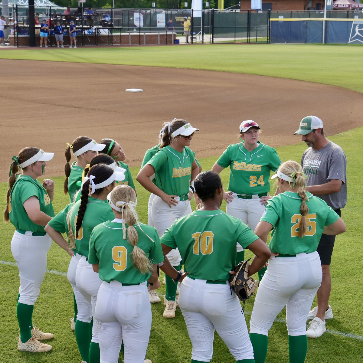 BelhavenSB_'s tweet photo. Ready to go 😄

#GoGreen https://t.co/wSu8ivdQf0