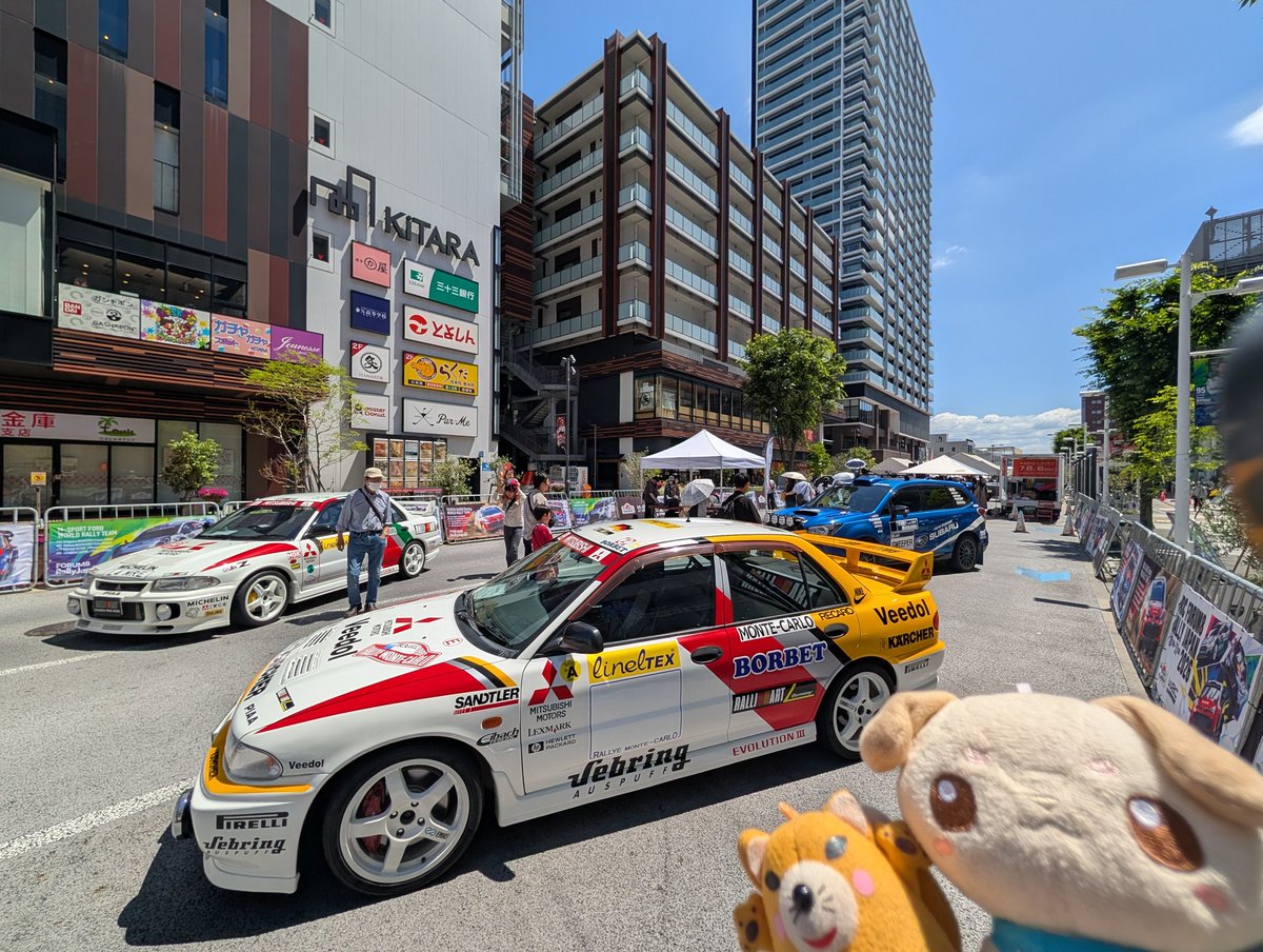 SuperTeNeCo's tweet photo. いなりん「今週末は、待ちに待った #ラリージャパン じゃんね〜!!」
みのワン「明日は初の山間SS観戦さね、気合い入れて行かざぁ〜🤤」
#WRC #RallyJapan https://t.co/p4dkerhrGQ