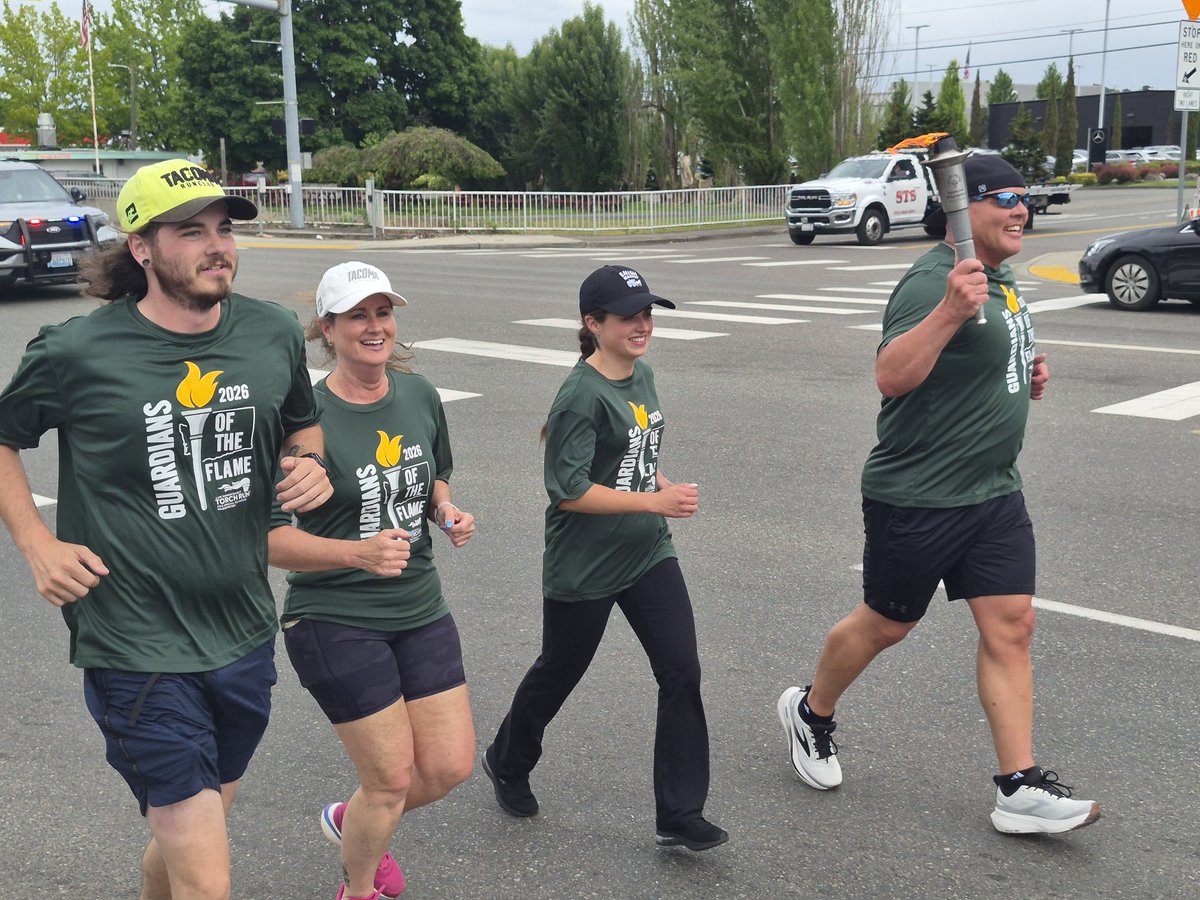 FifePD's tweet photo. Woot Woot! Thank you to the participants in the Fife portion of the Law Enforcement Torch Run! The Flame of Hope is now heading to the Special Olympics Washington Spring Games Opening Ceremony!! https://t.co/jb8TnxiZsj