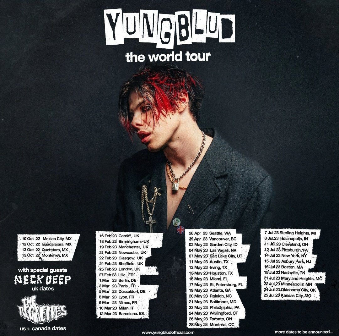 lvescklullaby's tweet photo. These 2 tours will forever hold a special place in my heart https://t.co/9vjWC7nR8q