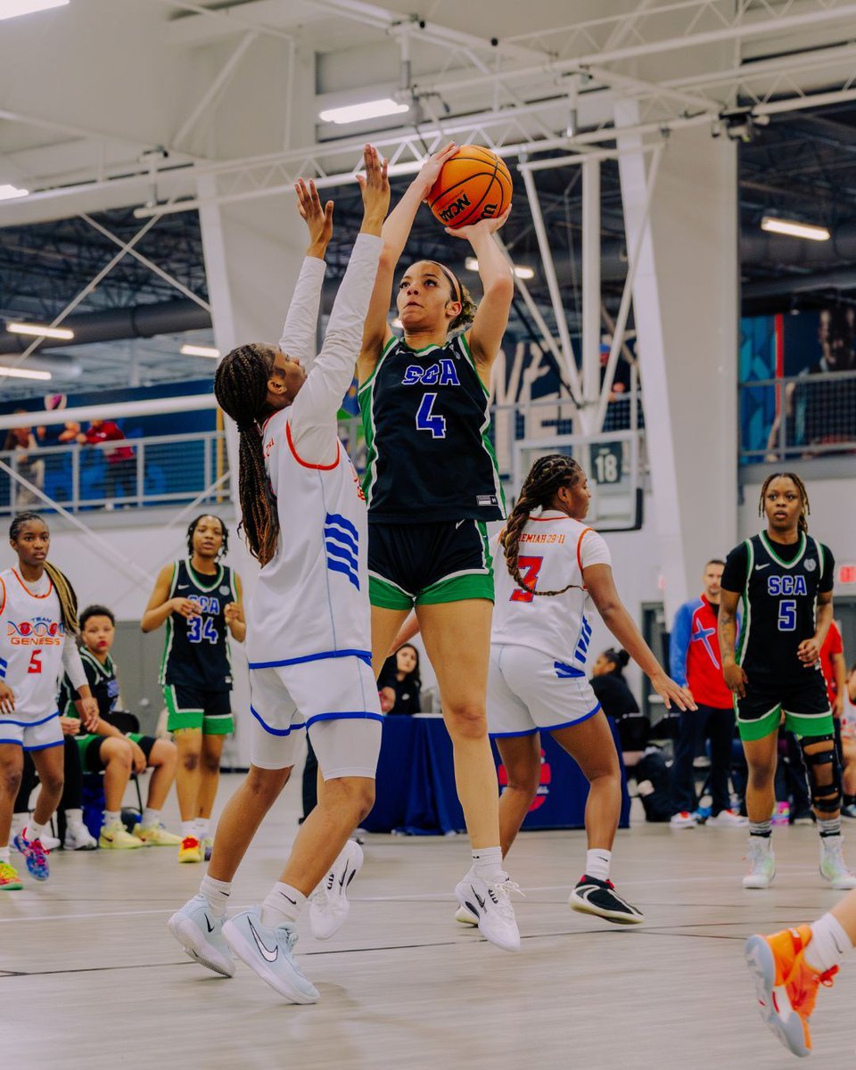 SCA_OH's tweet photo. Sisterhood. Sacrifice. Buckets. #SCAFam #EliteMindset #NikeFam #2026E40 #RoadtoChi #JustDoIt #sisterhood https://t.co/VqQimccdn3