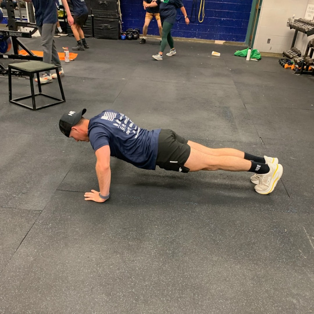 WestminsterPD's tweet photo. Let's goooo!! Last week, we joined Standley Lake High School students and staff in the Murphy Challenge, honoring the sacrifice of our nation’s heroes.

More than 27 students, 4 faculty members, and several #WPD officers took on the challenge, and absolutely crushed it. 

- 1 mile run to start
- 100 pull-ups
- 200 push-ups
- 300 air squats
- 1 mile run to finish

We were proud to cheer everyone on, sweat a little, and survive together. Nicely done, gators! #WestyPD