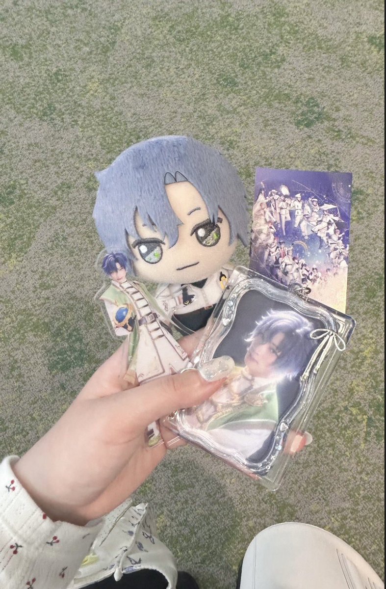 leaftea214's tweet photo. 初 #まほステ 初舞台観劇✨️ 5/29 in大阪

私の中では、最初で最後の
わごちゃん #フィガロ 先生…
客降りにて勇姿を拝見できて幸せだった〜😭

魔法使いも魔女さんも皆さんすごい。
歌唱も、キャラを演じるのも上手すぎる！
没入感半端ないし、終始鳥肌…最高だった🪄︎︎ https://t.co/XaIr7DbFAD