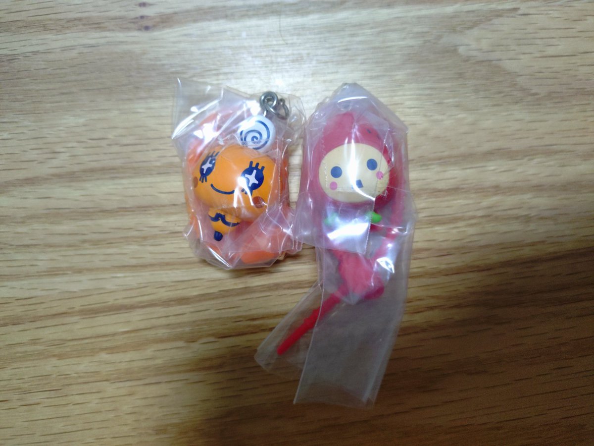 kkk000ooo's tweet photo. たまごっちカラフルマルチチャーム
譲 いちごっち、めめっち
求 けーたま

京都駅付近、大阪梅田駅付近での交換希望です。 https://t.co/p0L0Vcf6BQ