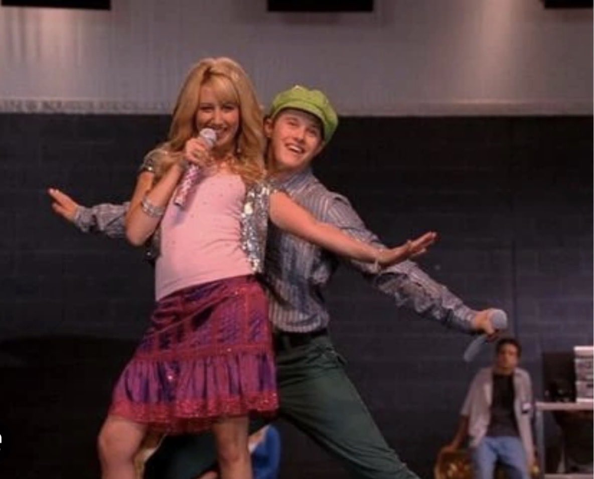 acfenny's tweet photo. @jennmint I heard that Ryan and Sharpay declined as well. https://t.co/rbFWzg5LnG