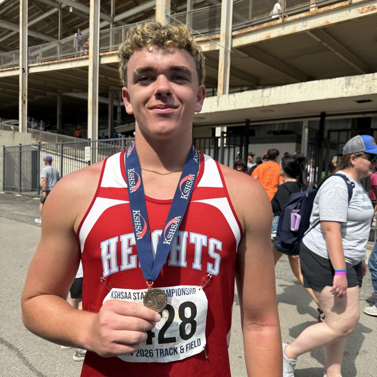 SHHSThunderbird's tweet photo. Congrats to Blake Coffman for his 8th place finish in javelin at state! https://t.co/4ObNFtV5yg