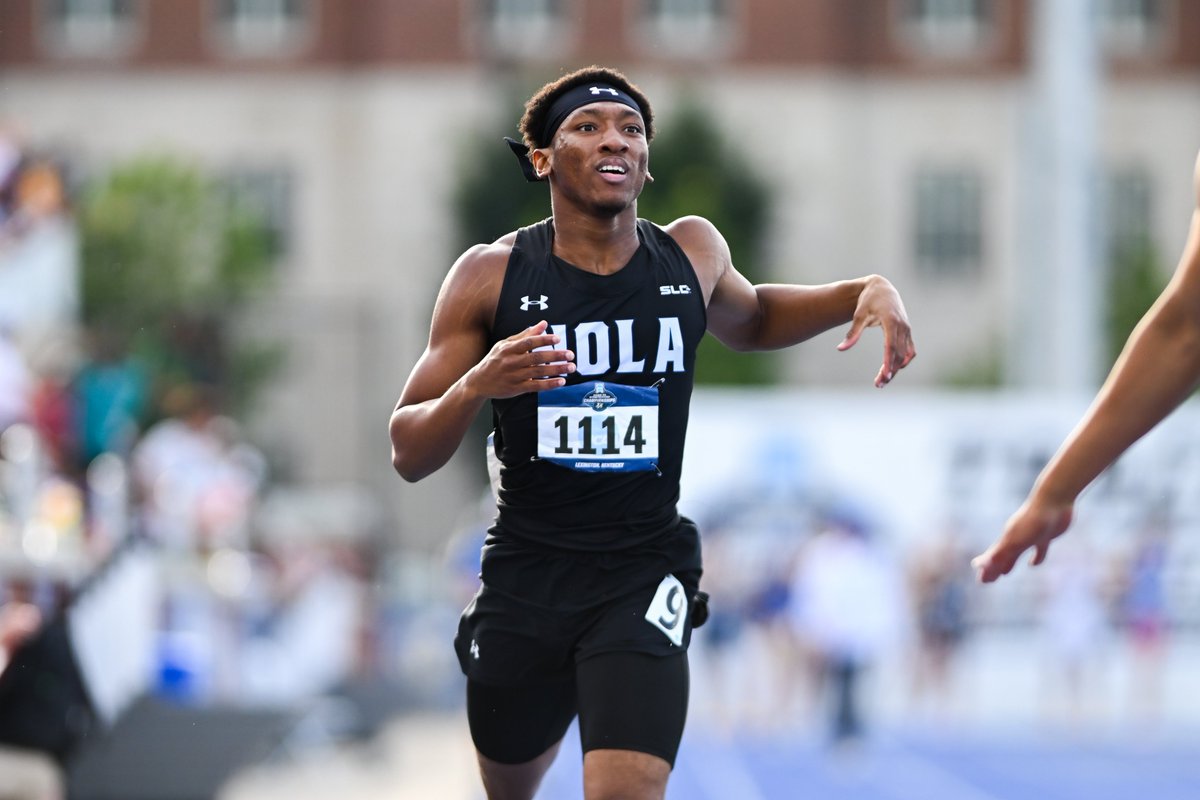 PrivateersTFXC's tweet photo. 𝗠𝗘𝗡'𝗦 𝟰𝟬𝟬𝗠 𝗤𝗨𝗔𝗥𝗧𝗘𝗥𝗙𝗜𝗡𝗔𝗟𝗦
Keldrick finishes seventh in his heat and 17th overall with a time of 45.45. He wraps up his Privateer career with the top five times in school history!

📸 @reilyrogers 

#NOLAsTeam ⚔️😮‍💨 https://t.co/7niQpF4zeB
