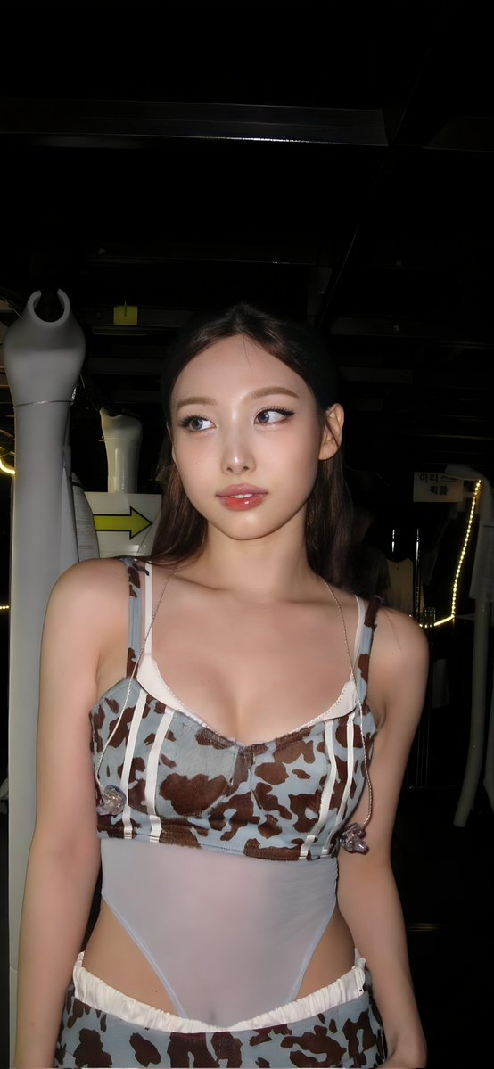 ♥︎ɴᴀʏᴇᴏN 🍒 tweet media