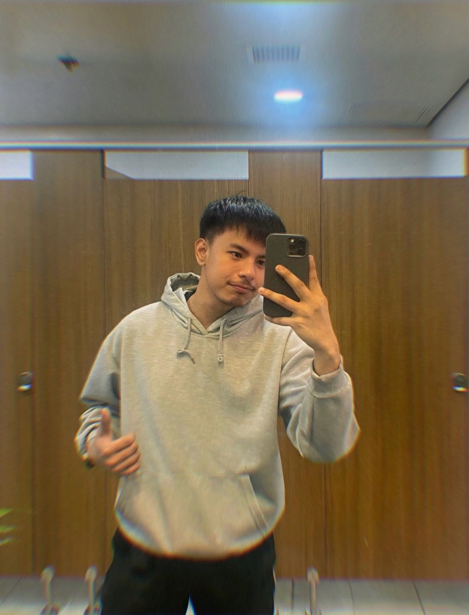 OChalk18's tweet photo. hello, been a while #baguio https://t.co/Z5FbfUpcIA