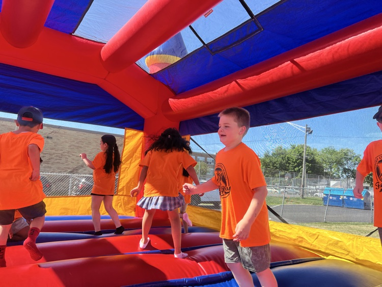 KeyportSchools's tweet photo. What an amazing Field Day we had! Our class truly enjoyed every single activity and had so much fun making memories together. https://t.co/QV2XQCoHXZ