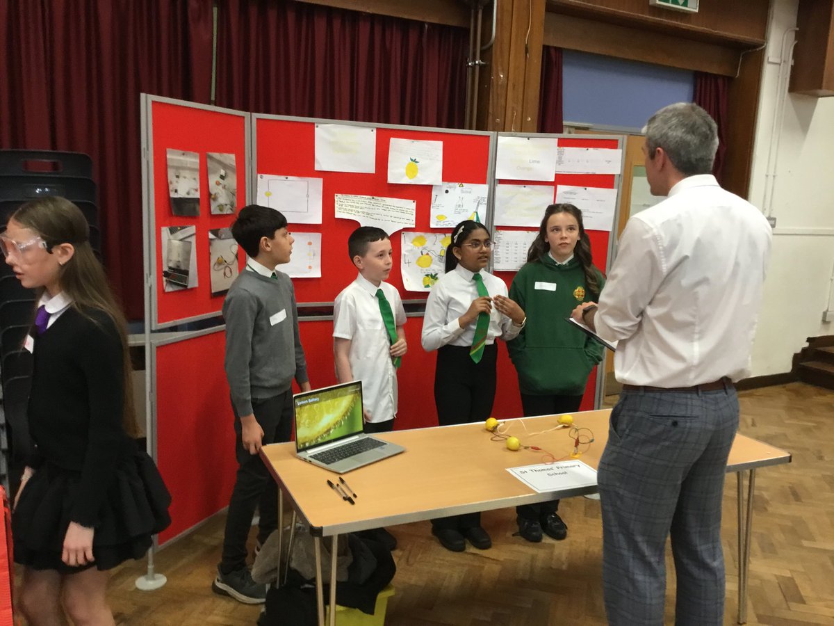 StAidansHigh's tweet photo. Well done to all our P7 STEM groups  who participated in our P7 Science Fayre.  Many thanks to our amazing Science faculty and our young STEM leaders for all their support .#seekingthebest💫 https://t.co/NMV0mSzrxJ