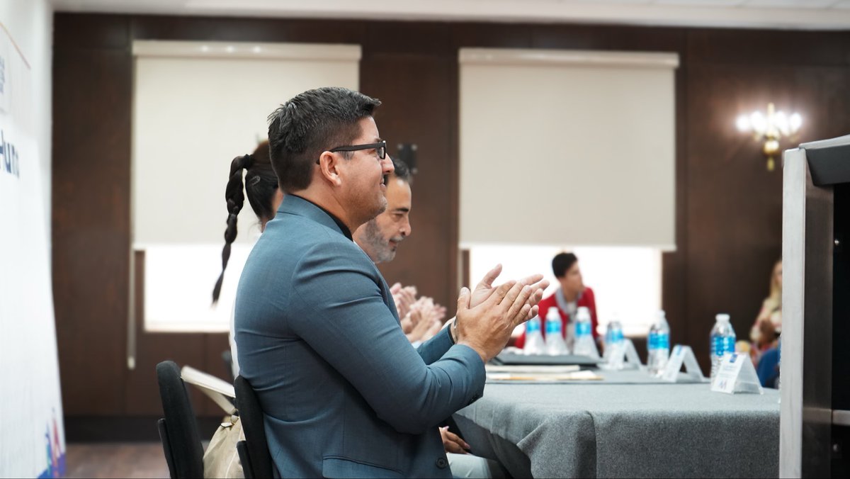CEAADIC_Chih's tweet photo. Se realizó la Certificación de Espacios 100% Libre de Humo de Tabaco y Emisiones a las diferentes dependencias y espacios que conforman el Gobierno Municipal de Chihuahua. https://t.co/t5pjrs5UFn