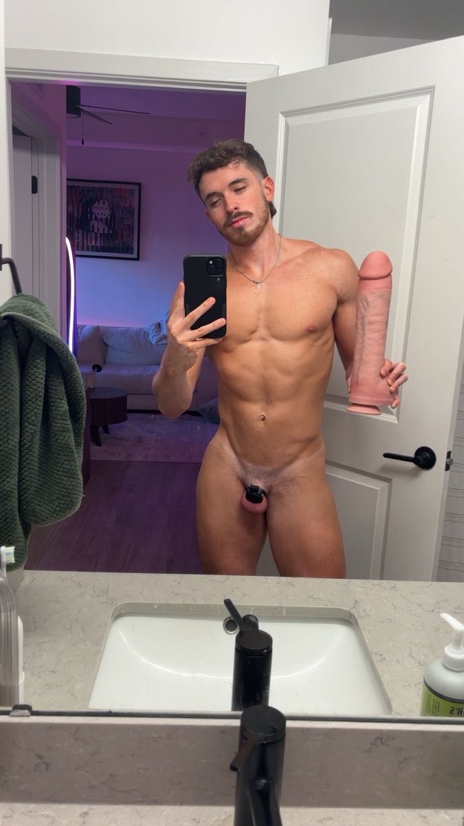 College Muscle Bottom tweet media