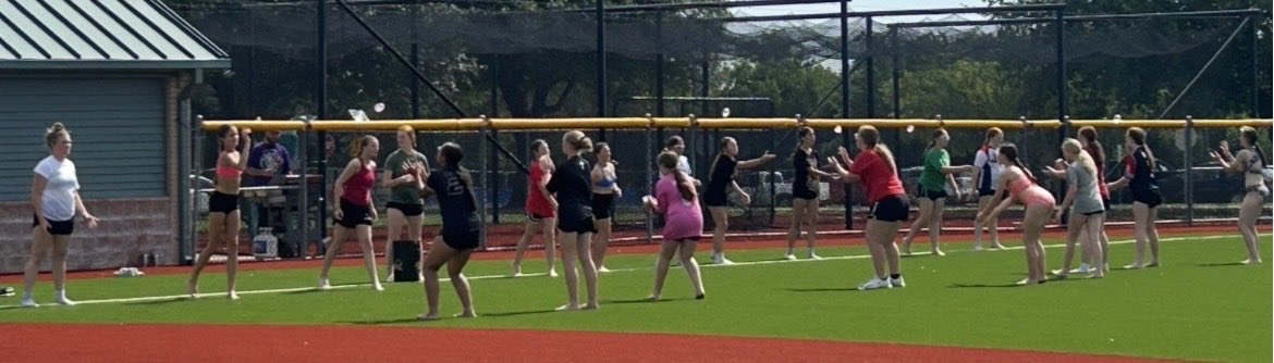 TexanSoftball's tweet photo. What a great week of 🥎camp! Thanks to our incredible coaches for pouring their time, energy, and knowledge into every camper. The kids brought amazing effort, enthusiasm, and smiles all week long. Grateful to help grow the game we love. #WTD #TexanSoftball #FutureTexans ❤️🤍🥎 https://t.co/5aL4HhrDCO