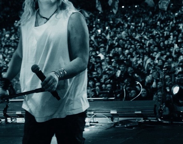 luzz | tu banda en velez tweet media