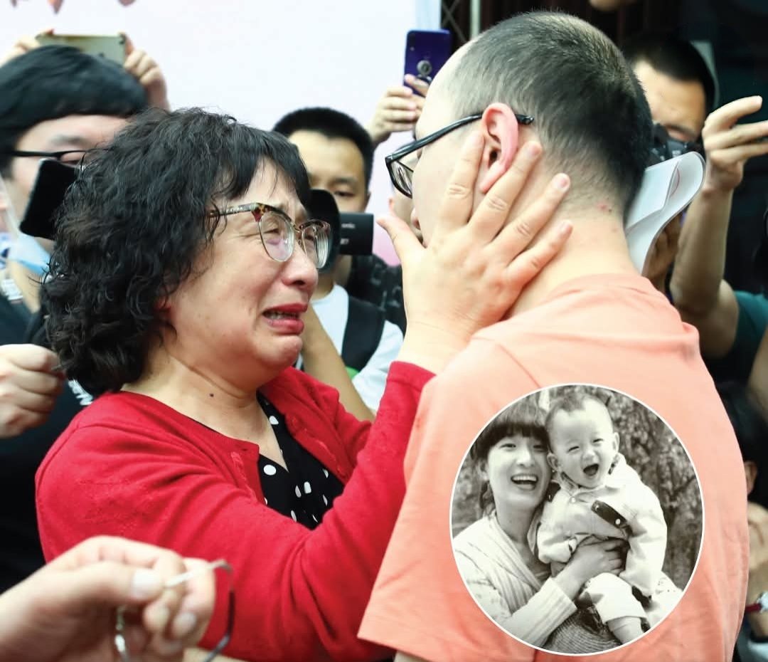 WolfofX's tweet photo. In 1988, Chinese mother Li Jingzhi's world was shattered when her 2-year-old son, Mao Yin, was abducted.

Refusing to give up hope, she quit her job and dedicated her life to finding him. 

For the next 32 years, Li traveled across China following leads, searching tirelessly, and distributing more than 100,000 flyers with her son's photo in the hope that someone would recognize him.

During her decades-long search, Li's determination helped reunite 29 other missing children with their families, even though she was still searching for her own son.

Finally, in 2020, advances in police investigations, facial-recognition technology, and DNA testing led authorities to Mao Yin, who had been taken from his family and raised under a different name.

After 32 years apart, mother and son were reunited in an emotional meeting that moved millions around the world.