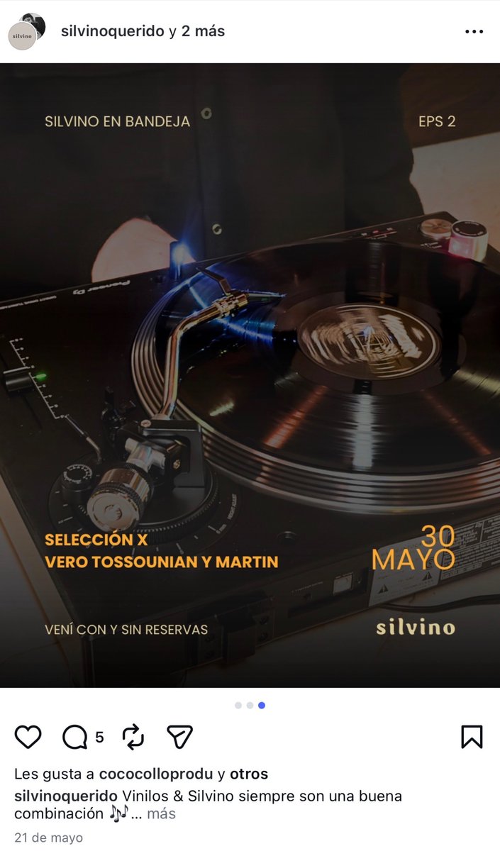 bidebate's tweet photo. Lo que YO amo los restaurantes  con vinilos en vivo o o o oh https://t.co/U4kdNp9fU3
