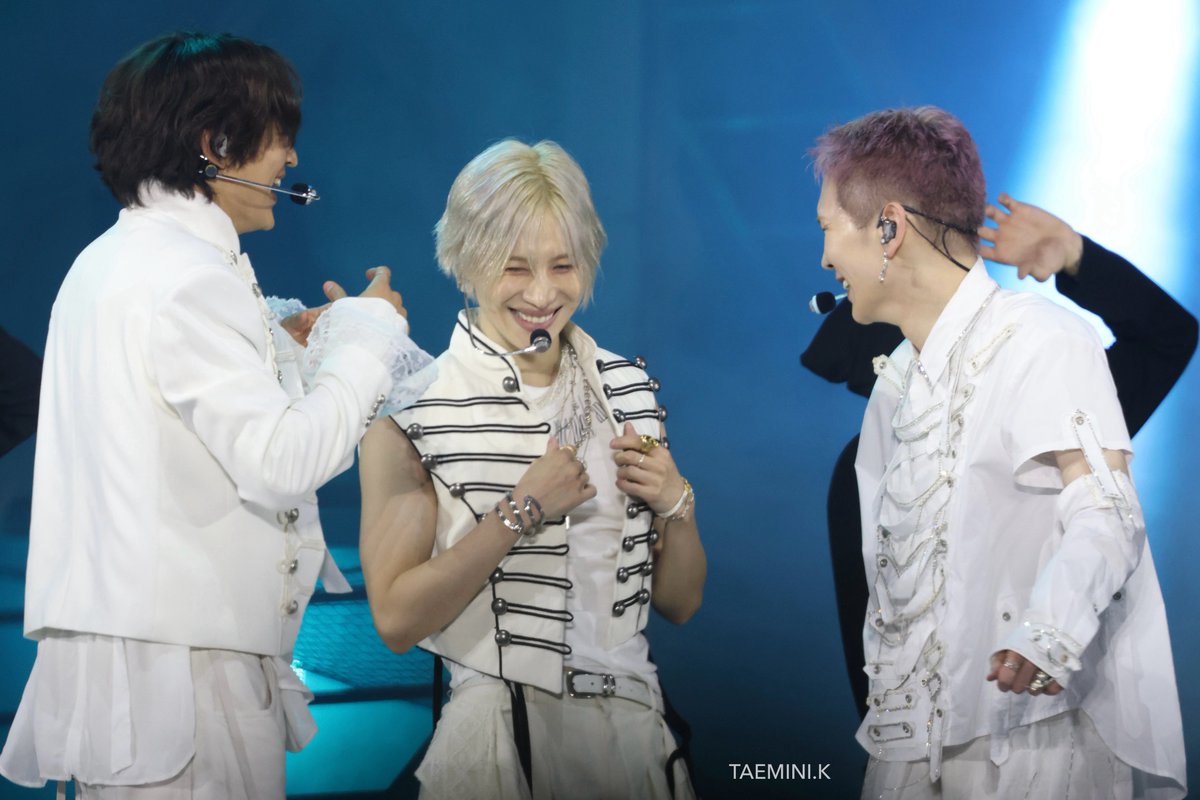 taemini_k's tweet photo. 260529 SHINee World VIII - Invert

#태민 #TAEMIN #テミン
#SHINee #샤이니
#2026샤이니월드VIII #THE_INVERT
#2026_SHINeeWORLD_VIII_THE_INVERT https://t.co/Uw6htD2bL3