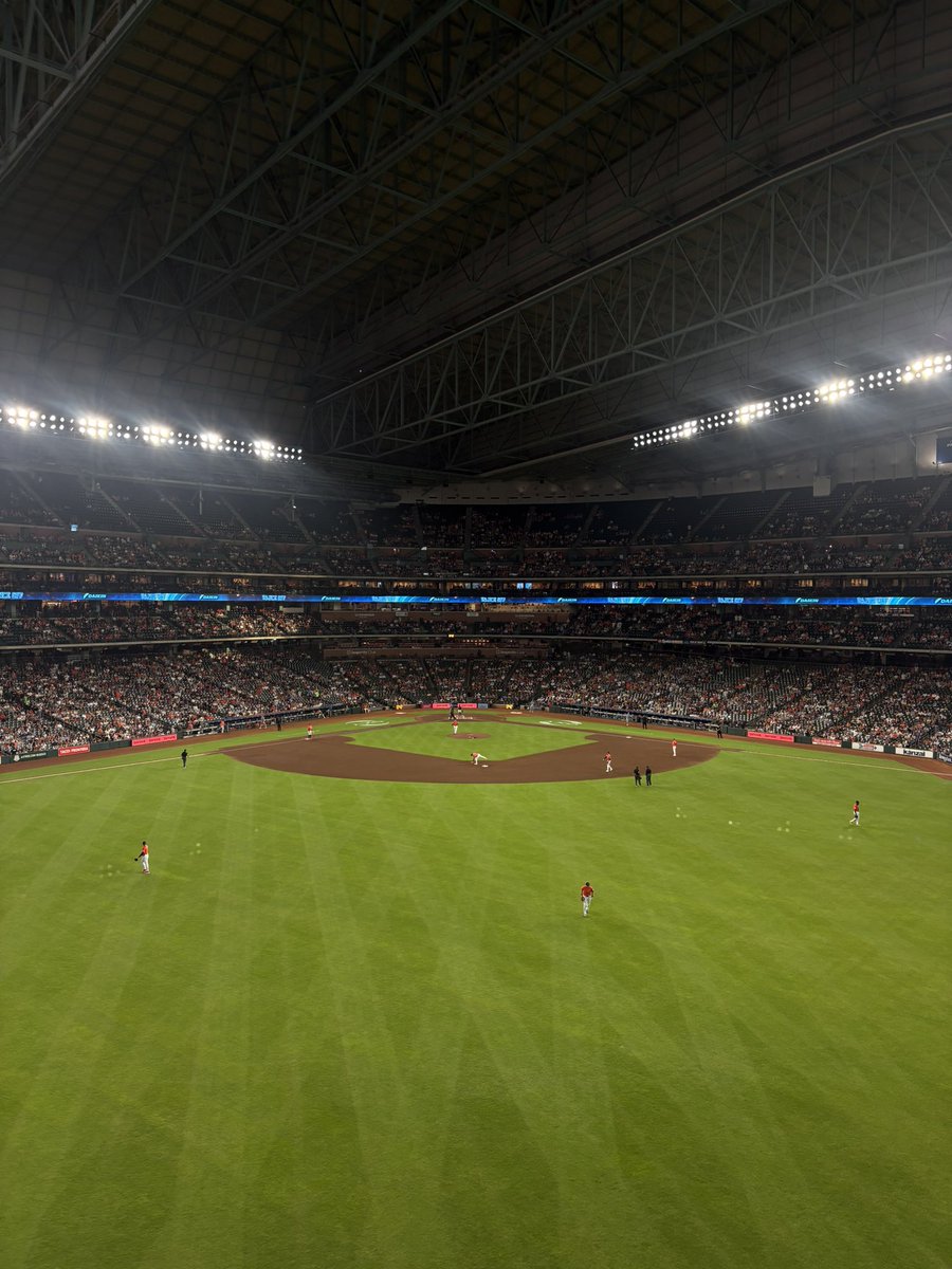 SFAClubBsbl's tweet photo. I see a few tarps off, but they’ll never be like us

P.S. Busch spoiled me, Globe Life and Minute Maid are so boring and bland now that I’ve been to Busch https://t.co/9XXCKNEnTX