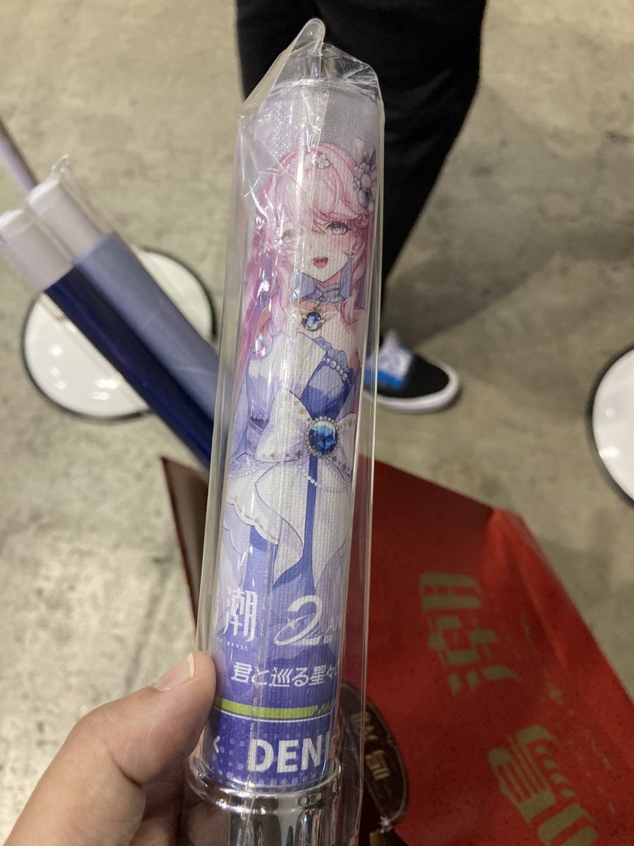 鳴潮 2周年 ダーニャ ペンライト 鳴潮フェス ペンライト 譲:ダーニャ 求:エイメス 9:30アニメイトカフェ