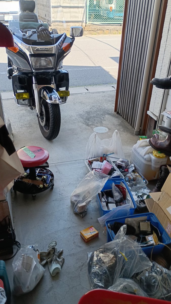 cavashim's tweet photo. 今日は留守番なので部品の整理でもしとくか https://t.co/93X1bMPfEZ