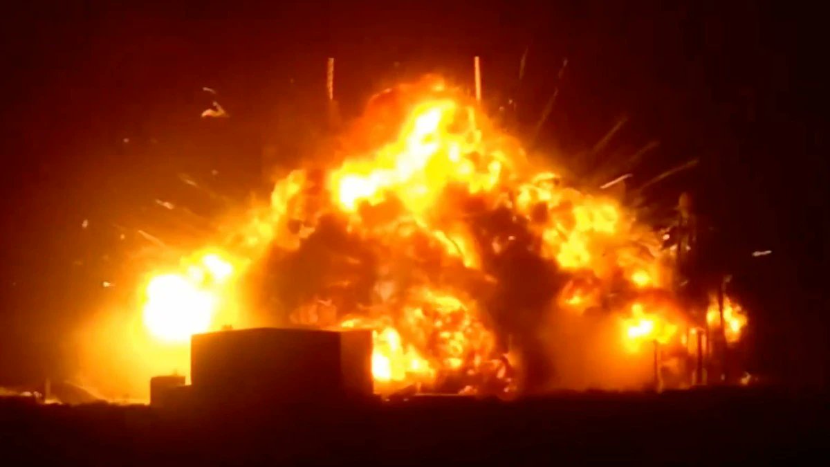 Blessanni's tweet photo. Jeff Bezos' Blue Origin’s booster “No, It’s Necessary” exploded during a hotfire test at Launch Complex 36 around 9 p.m. ET, destroying the first stage and damaging pad infrastructure.

No injuries were reported. The incident delays the NG-4 mission tied to Amazon satellites and may affect future NASA-related launch timelines.

#BlueOrigin #BingX