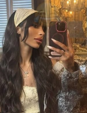 nil68807's tweet photo. Apprezza chi ti sceglie ogni giorno e chi è disposto a supportarti e a restare al tuo fianco in qualsiasi situazione.Non cercare chi teme la tua assenza per dipendenza,ma chi cerca la tua presenza perché desidera sinceramente averti accanto e con te sta bene davvero🧚‍♀️💜 #fairylu https://t.co/j7a4I7yZrC