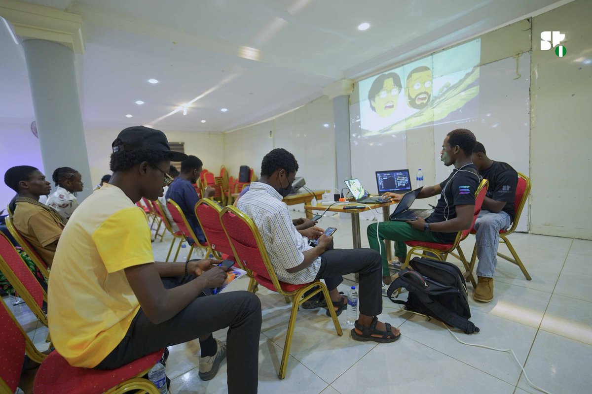 TheOnlyFOKS's tweet photo. A lot of valuable conversations around @solana, community building, opportunities, and the future of Web3 in Africa.

These monthly ecosystem calls are honestly one of the best spaces to learn, network, and grow in the ecosystem.

If you missed this one, don’t miss the next! 😉 https://t.co/epfeMuY3zK