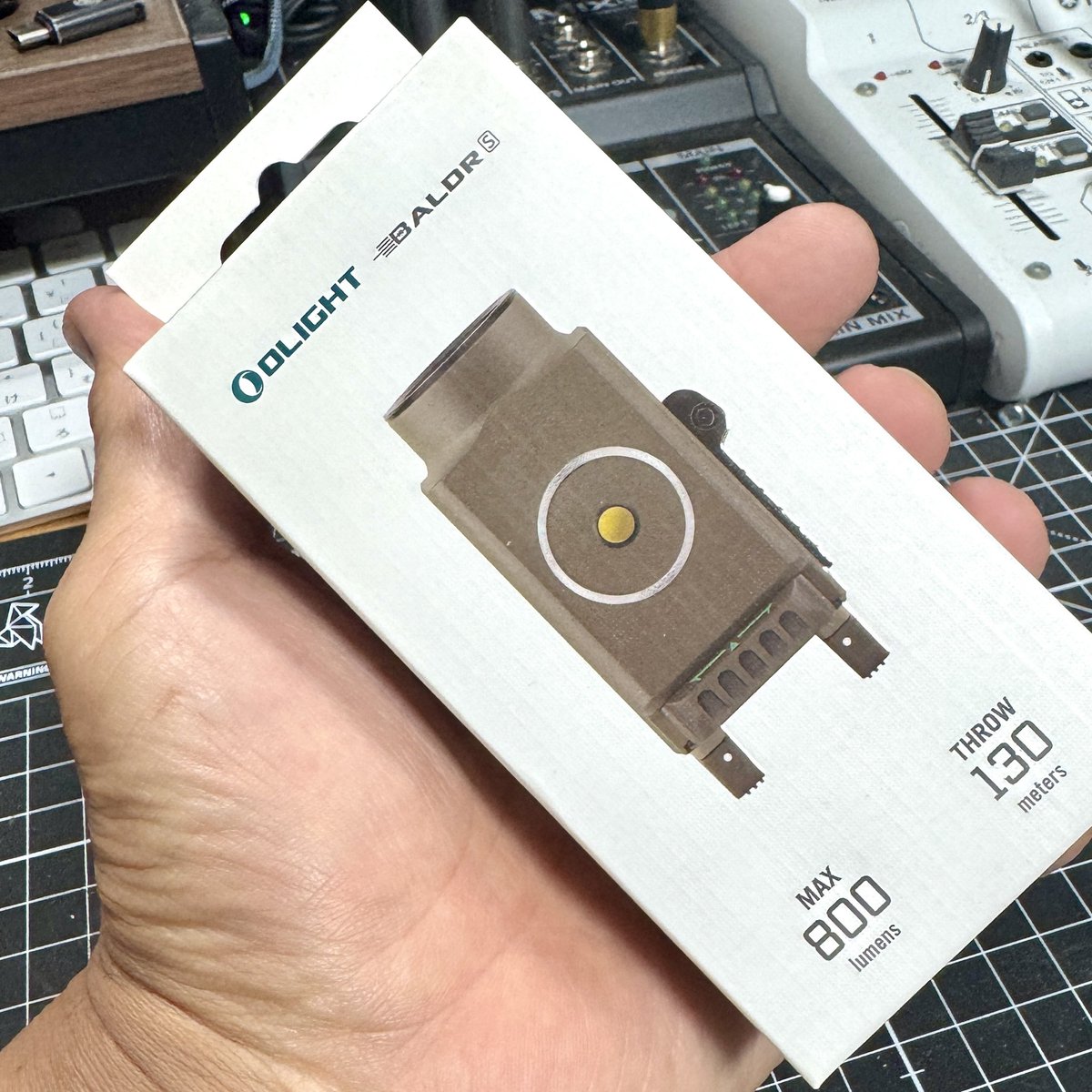 Heydude_cafe's tweet photo. OLIGHT
やはりウェポンライトも合わせないと… https://t.co/K0uRfXl63a