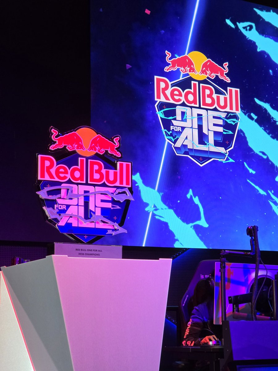 tjbruce17594's tweet photo. It begins! #redbulloneforall

Excited to be here supporting OCE's amazing content creators 🔥 https://t.co/ektMtvnUJJ