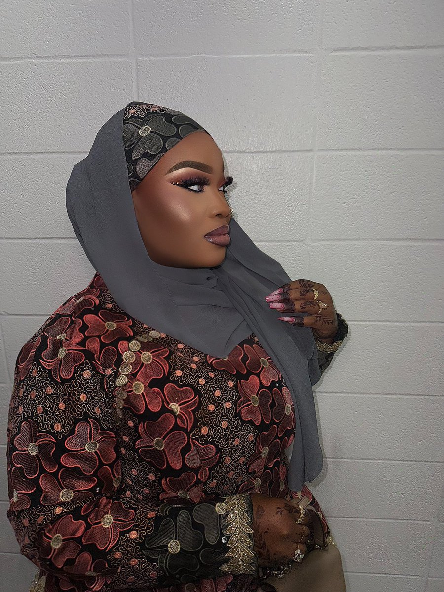 MsPepperDem's tweet photo. Come &amp; get these angles baby, you can be my camera man 🤭📸 
Eid Mubarak! 💖 https://t.co/FRwgM2KdFD