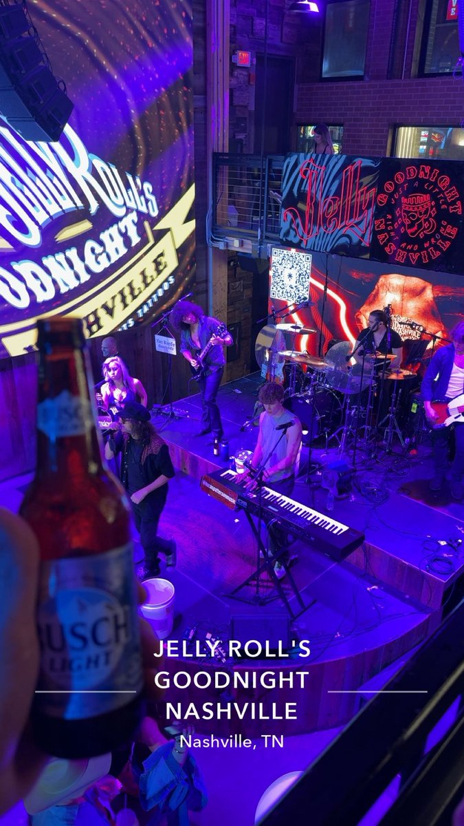 CycloneKamala's tweet photo. Sipping on drinks you can’t afford in places you can’t pronounce ($21 beer sucks regardless where you are) https://t.co/dEwlX78cFA