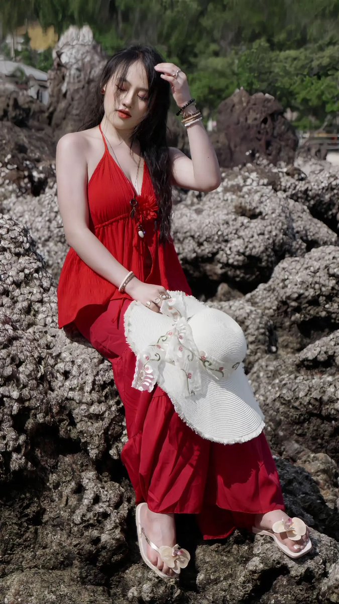HmongR92's tweet photo. สาวม้งน่ารัก (Hmong Lao so beautiful)  #ສາວລາວ #ສາວມົ້ງນ່າຮັກ #ສາວມົ້ງລາວ #สาวม้งน่ารัก #HmongLaosobeautiful https://t.co/vAc2Nu393a