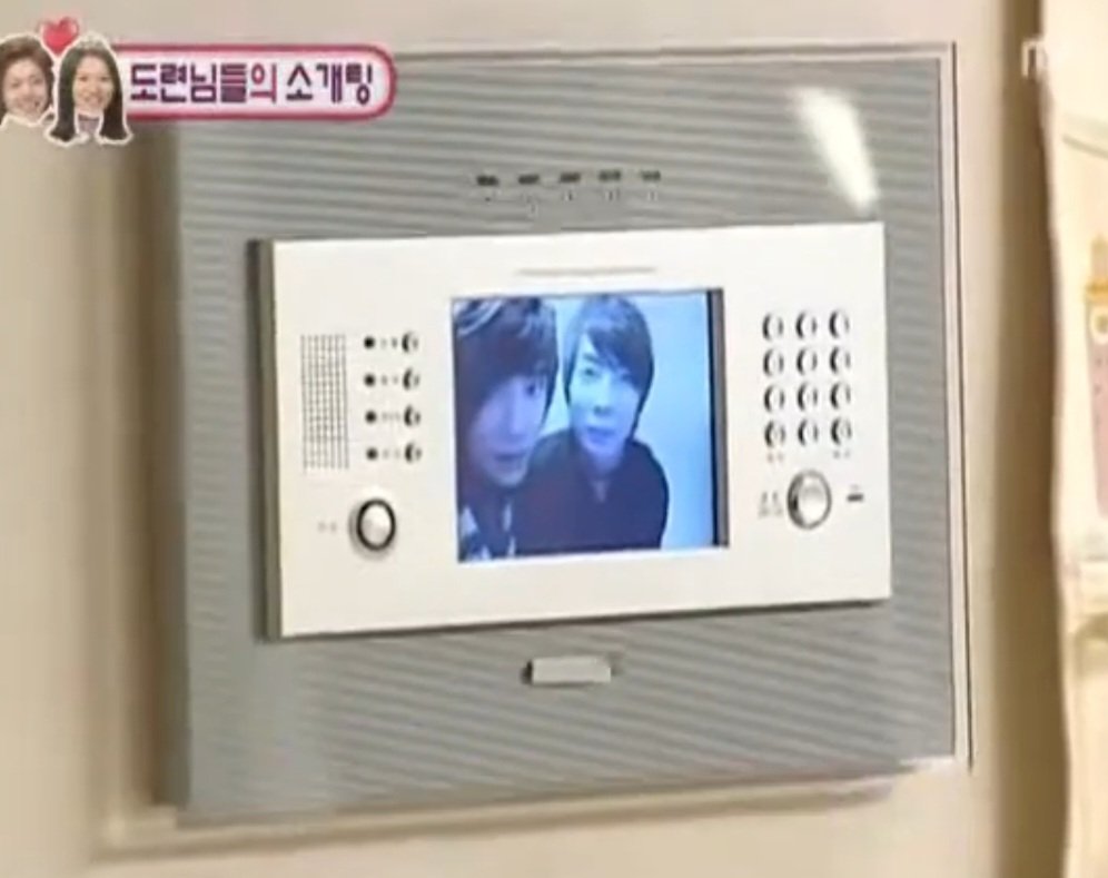 초삼 tweet media