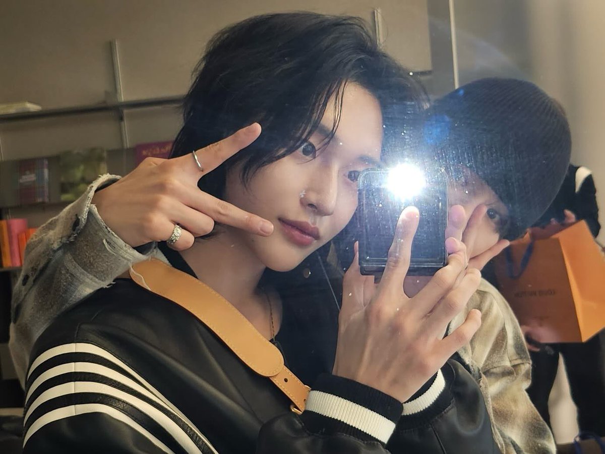 osaki tweet media