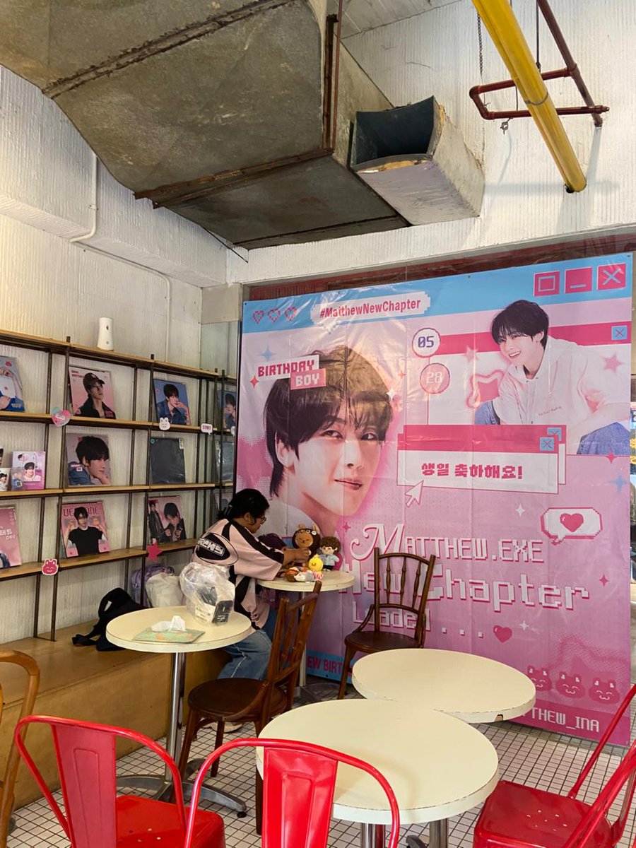 SEOKMATTHEW_INA's tweet photo. #MatthewNewChapter Cafe Open!
Seokryudans & Zeroses kita udah open yahh! kami tunggu kedatangannya ๐๐๐ฉต๐ฉท
#SEOKMATTHEW #์๋งคํ
#ใฝใฏใใทใฅใผ #็ณ้ฆฌไฟฎ #ZEROBASEONE https://t.co/i2Xlm5pNIs