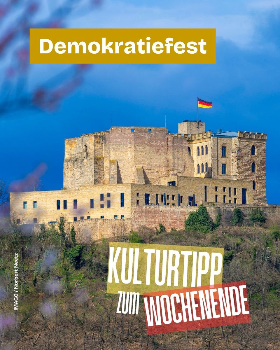 BundesKultur's tweet photo. Demokratiefest am Hambacher Schloss: Erinnerung an das Hambacher Fest 1832, einen Meilenstein unserer Demokratiegeschichte. Staatsminister Weimer: „Demokratie lebt vom Engagement der Bürgerinnen und Bürger für Werte und Haltungen.“
Mehr: https://t.co/ehXP7HbwLw https://t.co/F9xbekyBf6