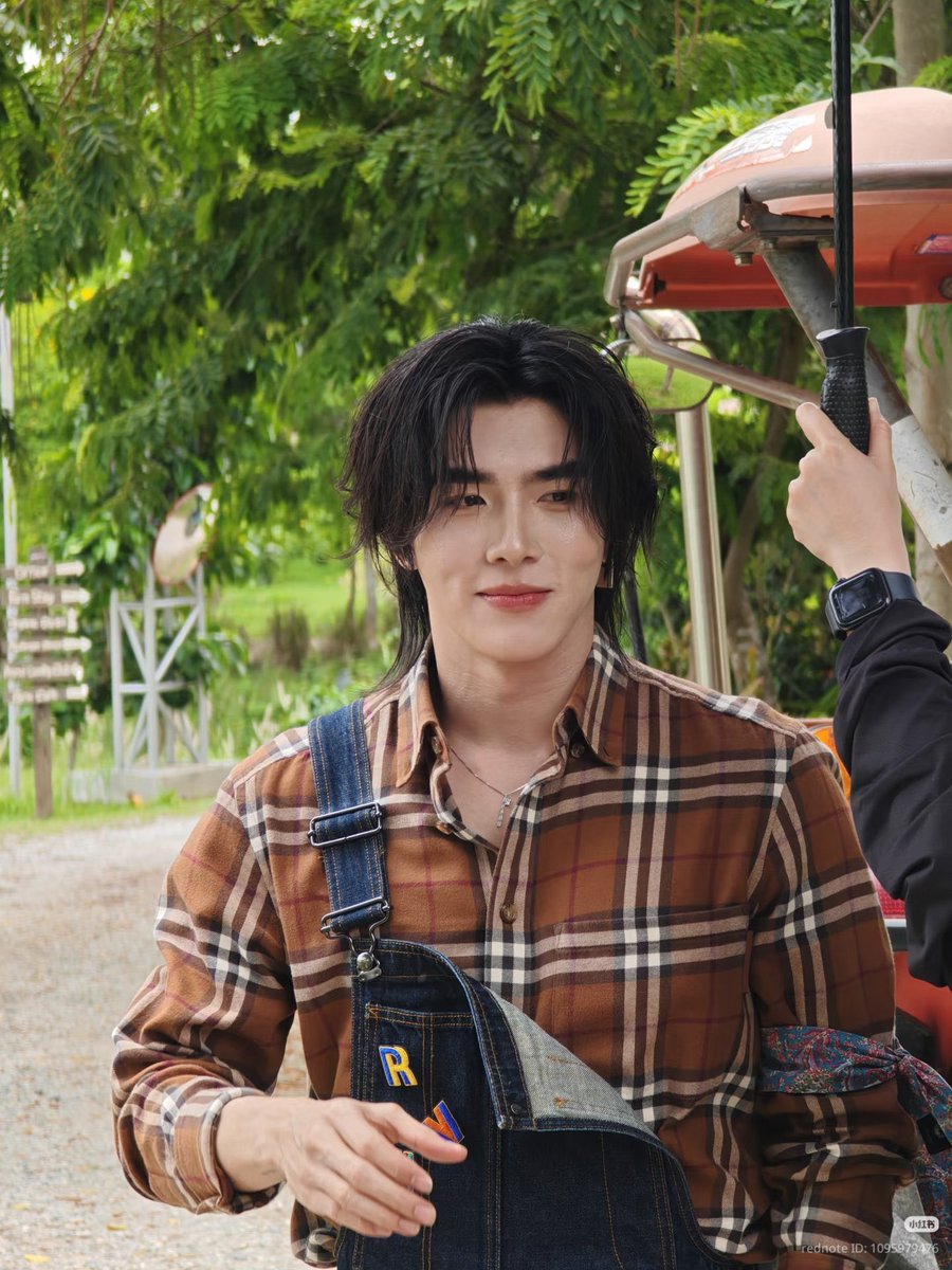 lili292909's tweet photo. Boomie looks like a little doll today. What a cutie! 🥹 😍

BOOM SWEET MOMENT IN KHAOYAI
#MELAXBOOM #BXXMRVW https://t.co/SEkrYcehFI