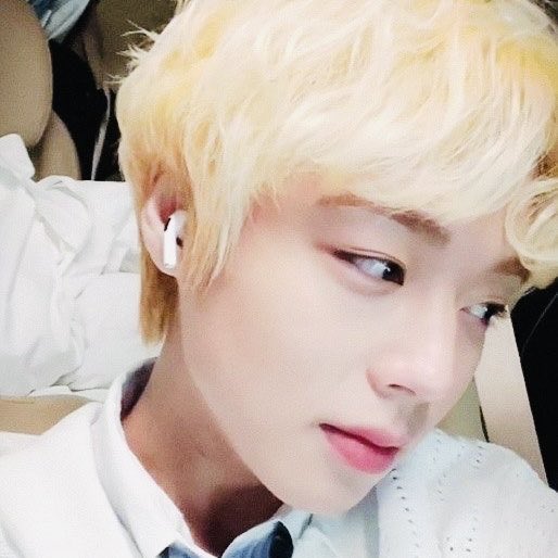 ᛝ❤︎ ᥱiko tweet media