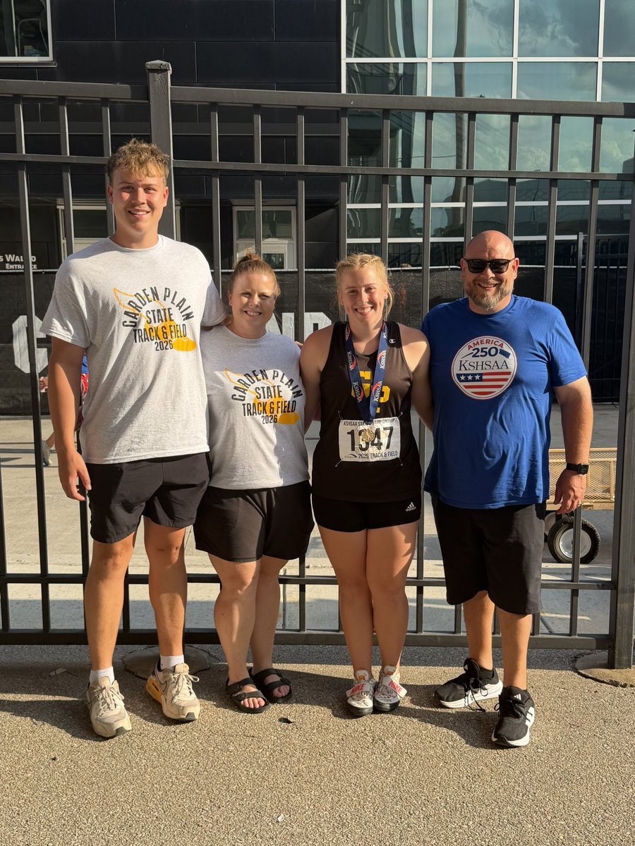 coachbrack99's tweet photo. Well now Hailey is officially a sr. Finished out her jr. year at State Track. She placed 5th -  an amazing accomplishment after missing last year and also changing to the rotational in the shot put.  I am so proud of her and the work that she put in to get herself to this stage!! https://t.co/qoo9h1QWDd