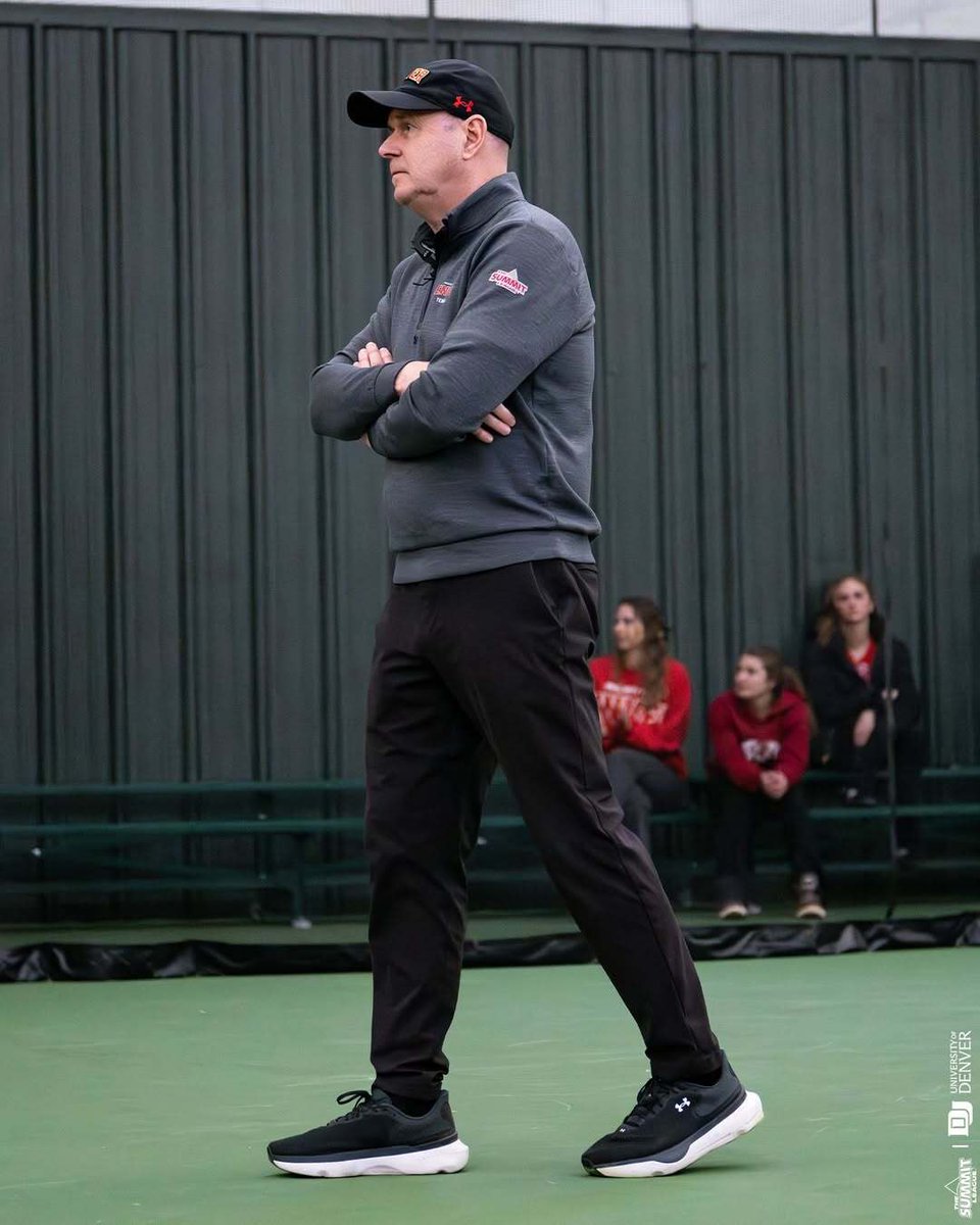 Parsa_Nemati's tweet photo. After 38 years as a college coach, @DU_WTennis HC Paul Wardlaw is retiring &amp; taking a @USTANewEngland coaching education position. Won @TheSummitLeague Coach of the Year 5x in a row &amp; served as HC for @Brown_W_Tennis, @Iowa_Tennis, &amp; @KenyonSports ⚽️ + 🎾 (won 3 national titles). https://t.co/BqybCTTBAn